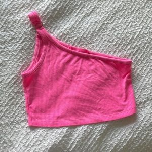 emma and sam one shoulder crop top